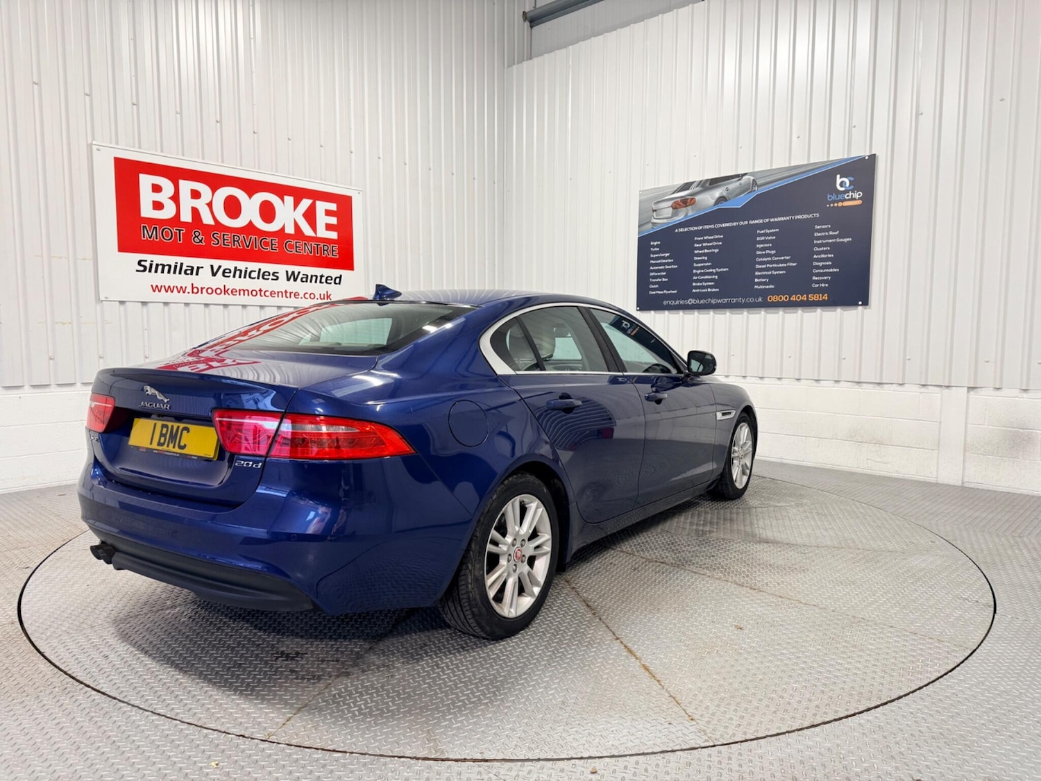 Used Jaguar XE 2016 for sale - 77993367: Photo 7