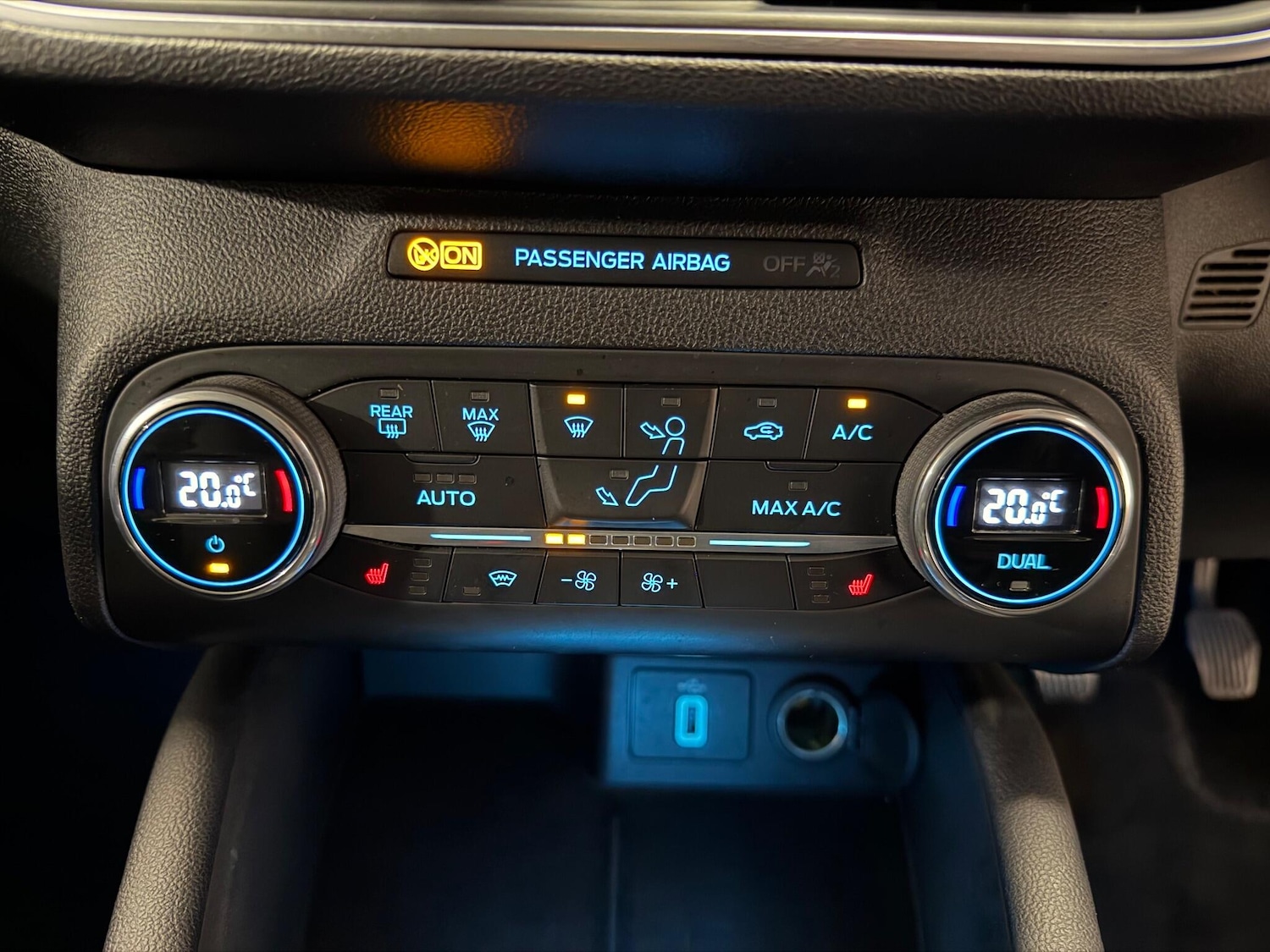 Used Ford Focus 2020 for sale - 76765915: Photo 26