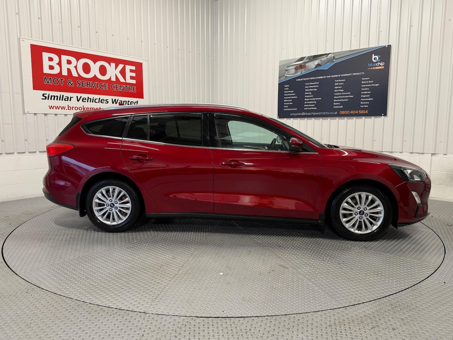 Used Ford Focus 2020 for sale - 76765915: Photo 3