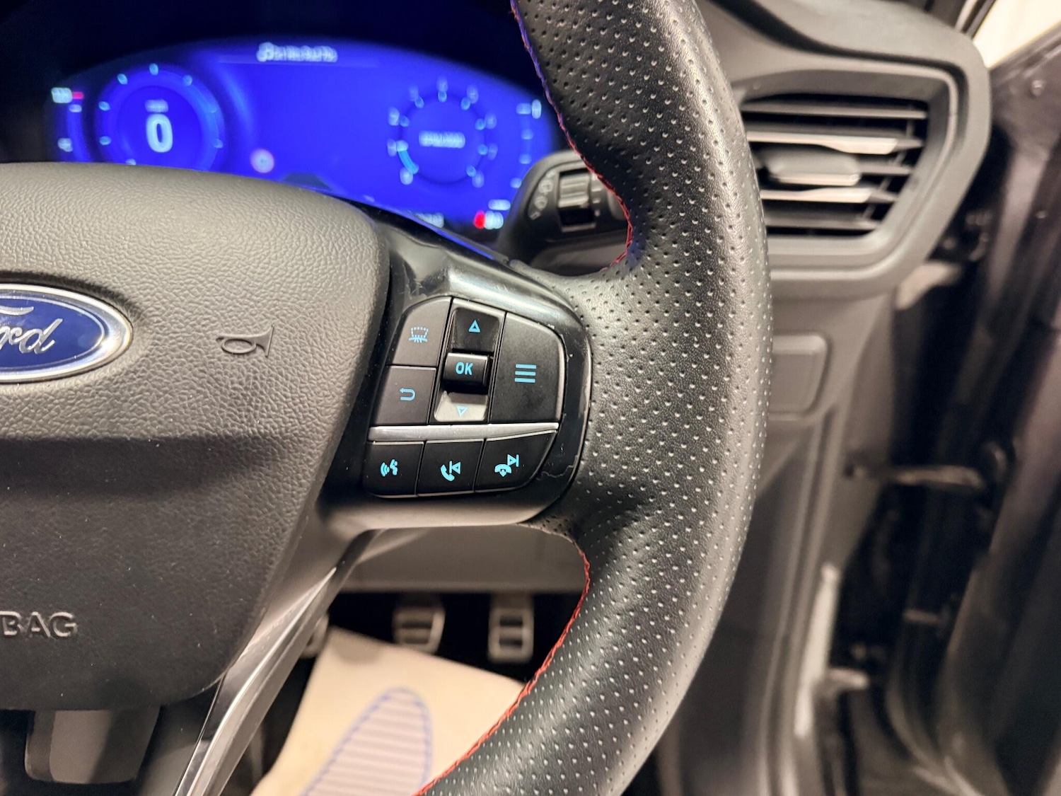 Used Ford Kuga 2020 for sale - 76965065: Photo 25