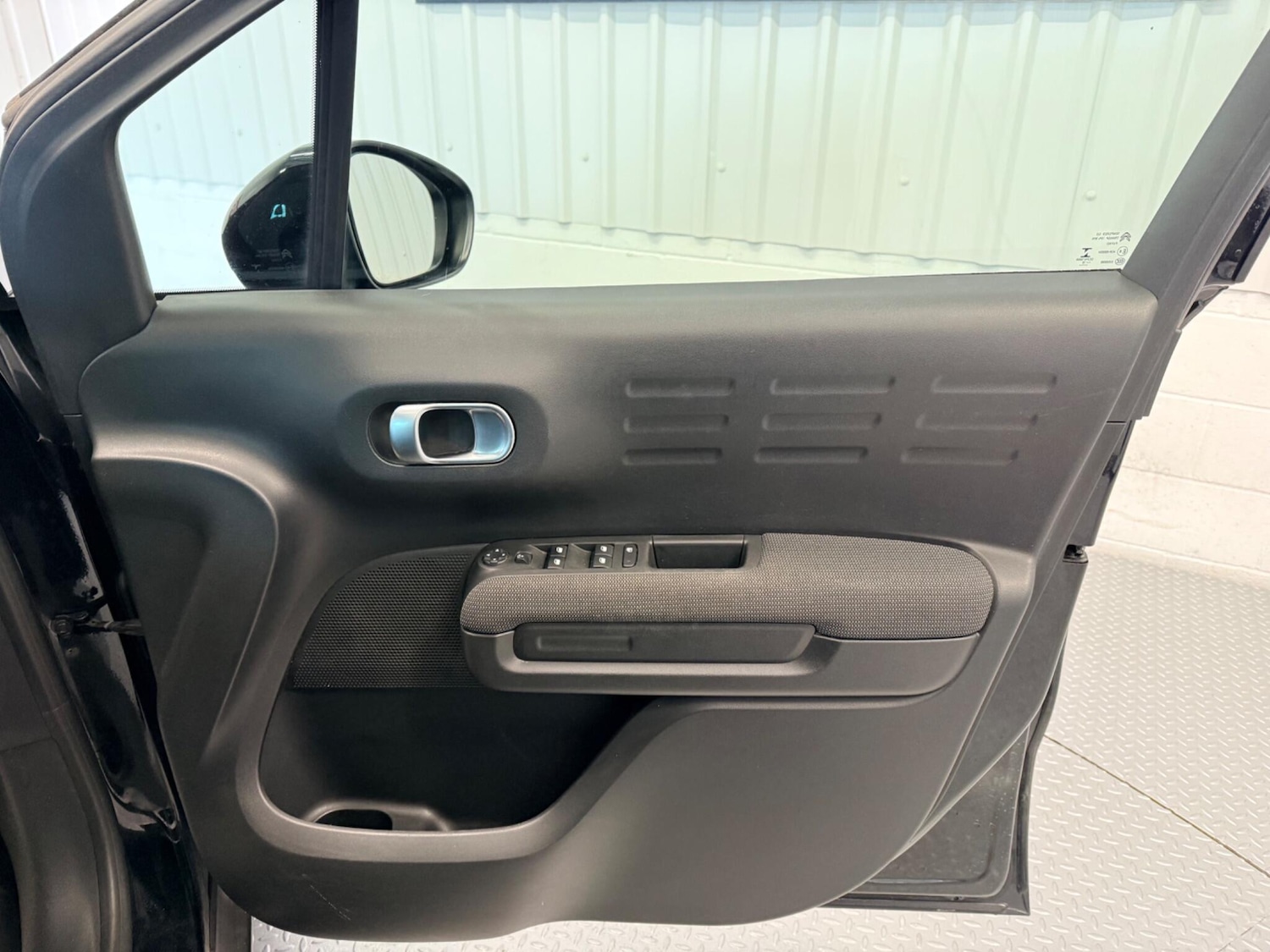 Used Citroen C3 Aircross for sale - 77825132: Photo 17