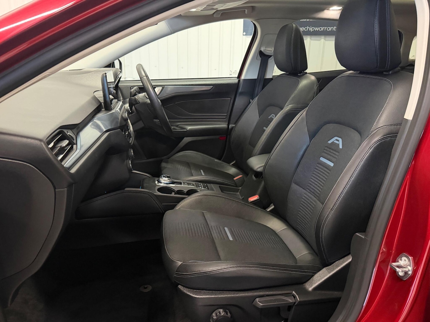 Used Ford Focus 2020 for sale - 77306126: Photo 9