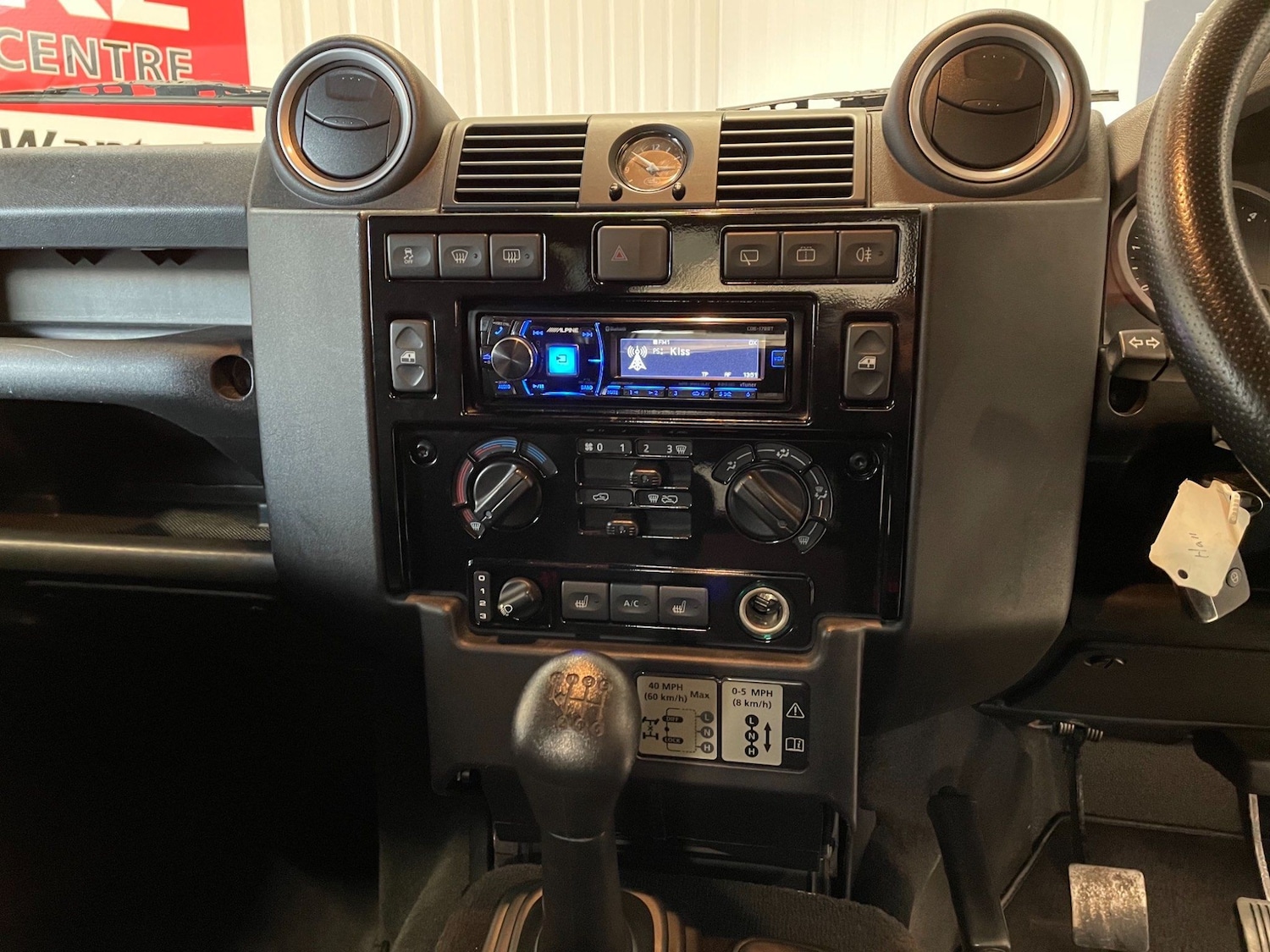 Used Land Rover Defender 2014 for sale - 77723505: Photo 19