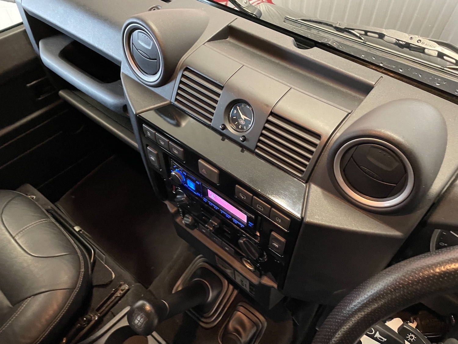 Used Land Rover Defender 2014 for sale - 77723505: Photo 23