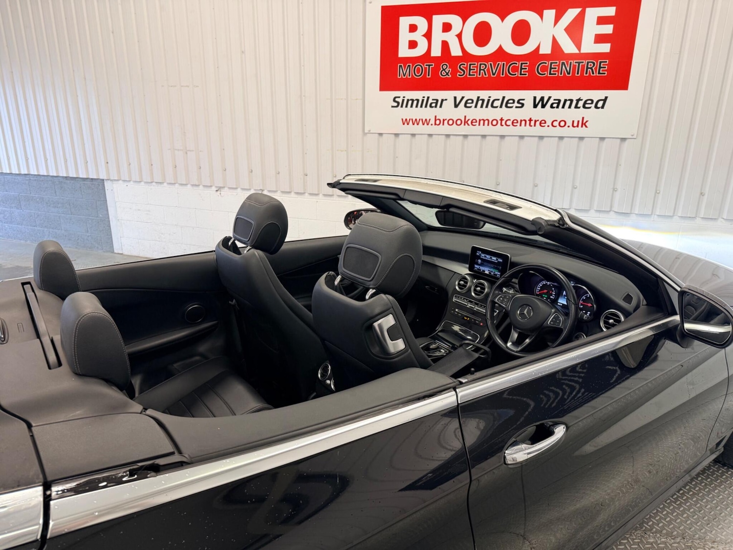 Used Mercedes-Benz C Class 2017 for sale - 77387774: Photo 28