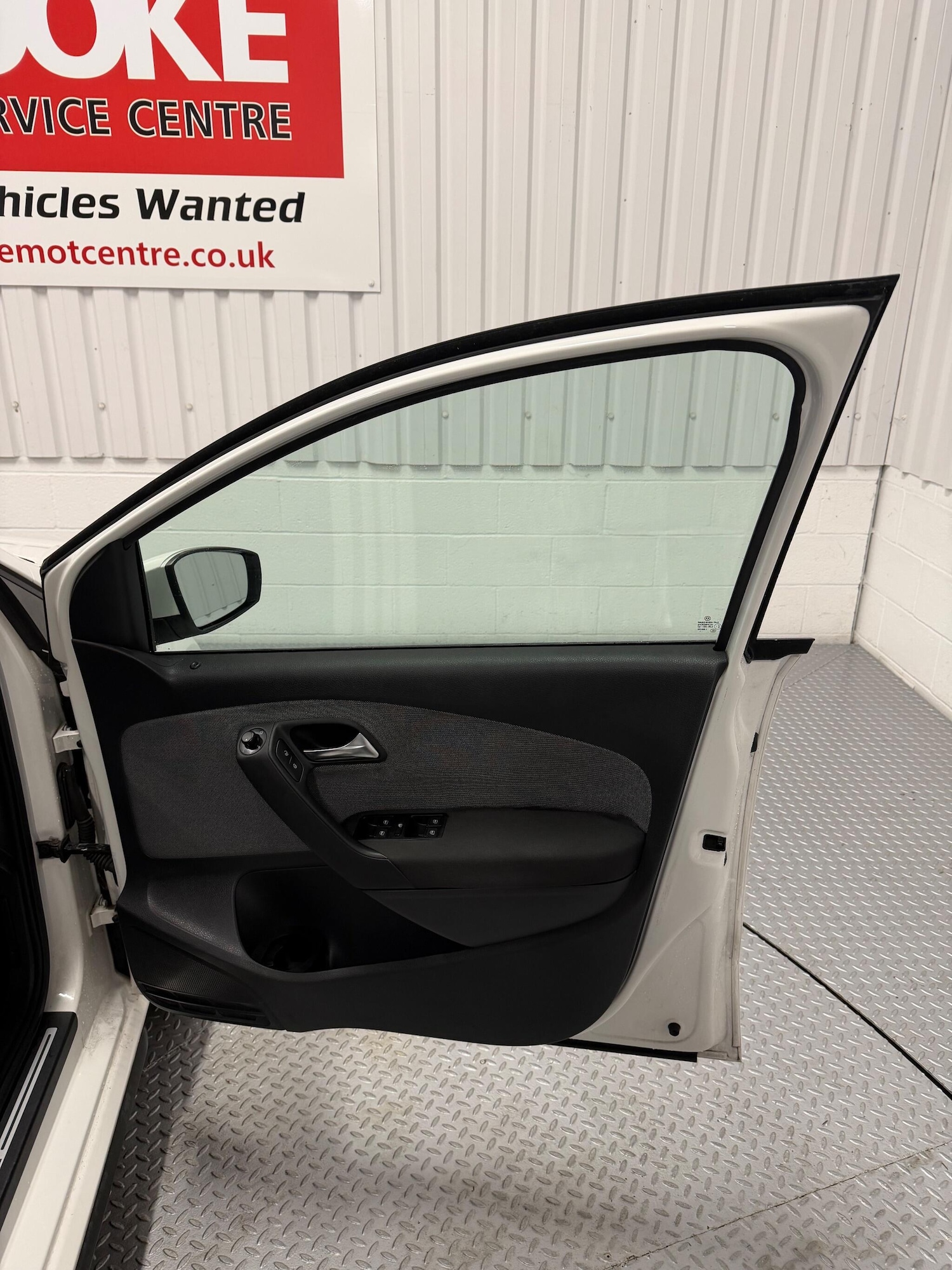 Used Volkswagen Polo 2024 for sale - 76689897: Photo 16