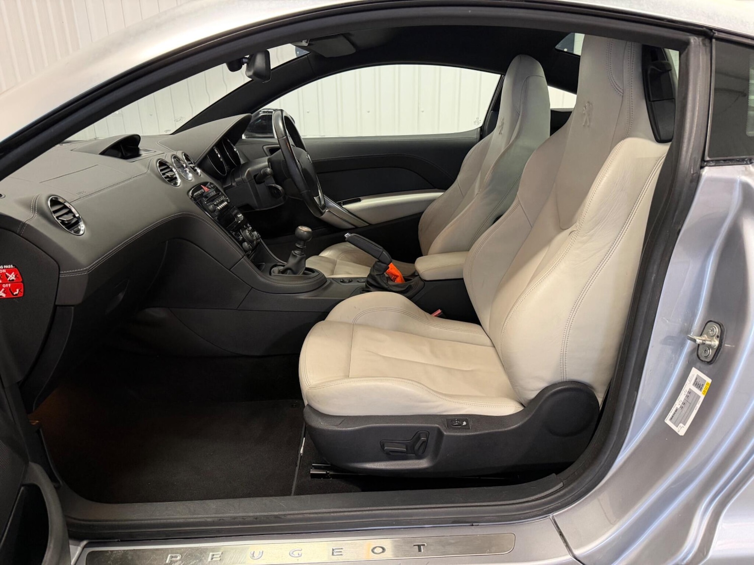 Used Peugeot RCZ 2013 for sale - 77455485: Photo 13