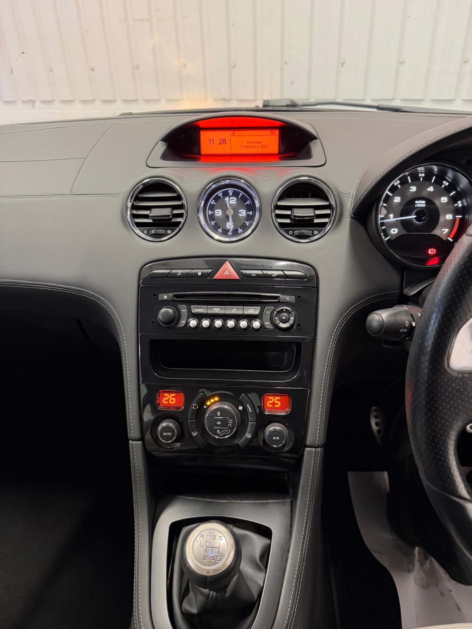 Used Peugeot RCZ 2013 for sale - 77455485: Photo 20