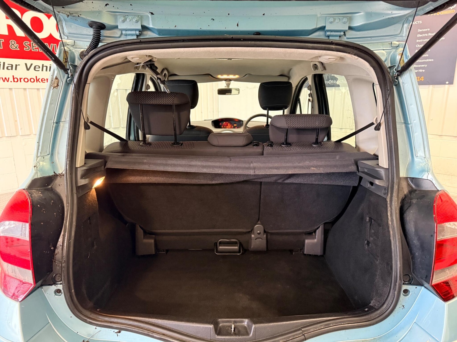 Used Renault Grand Modus 2011 for sale - 77684022: Photo 15