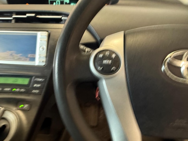 Used Toyota Prius 2016 for sale - 74534376: Photo 24