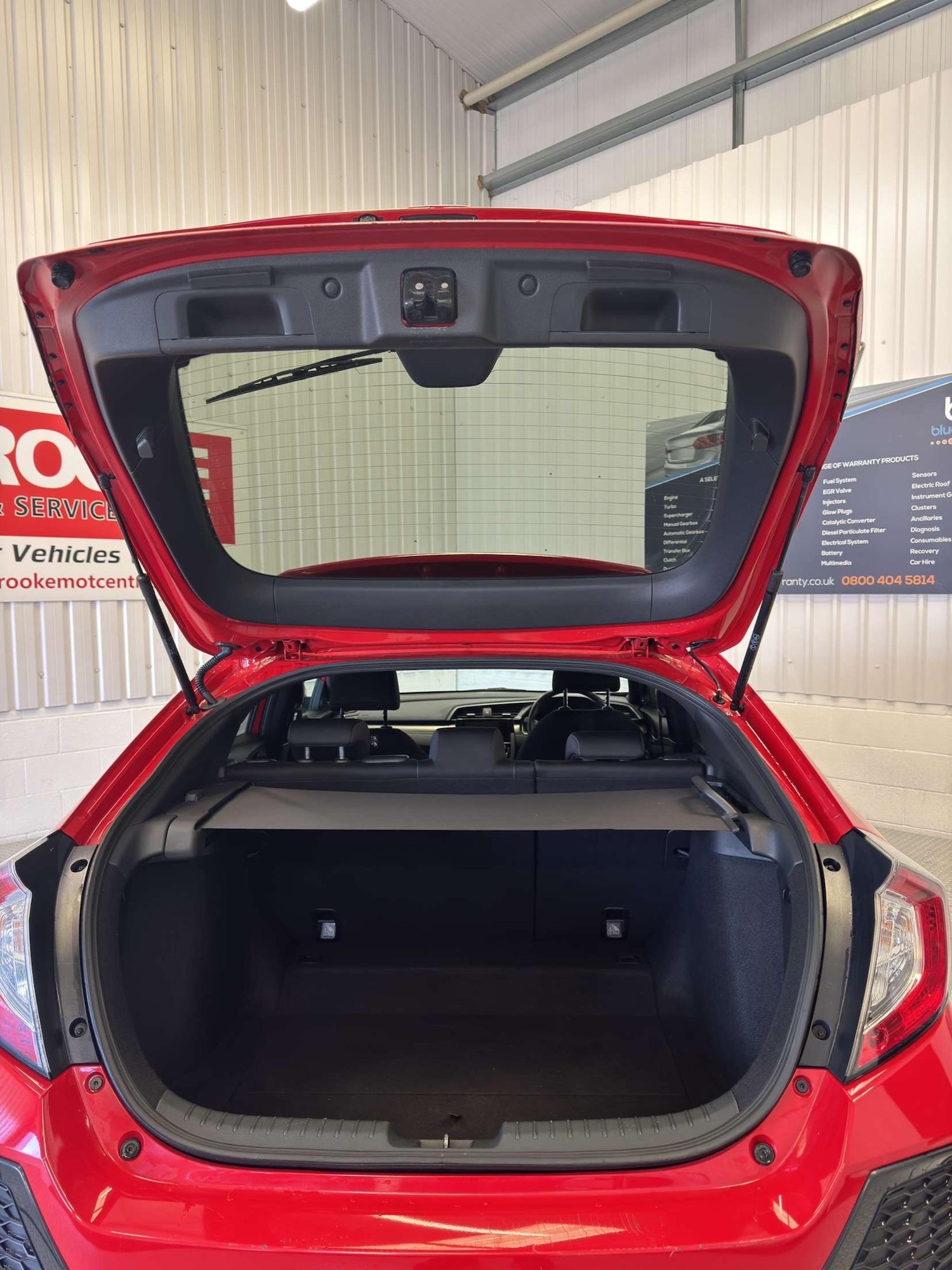 Used Honda Civic 2019 for sale - 76283605: Photo 11