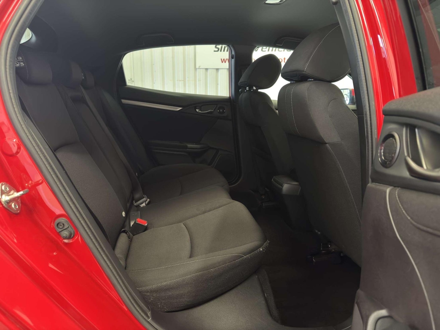 Used Honda Civic 2019 for sale - 76283605: Photo 12