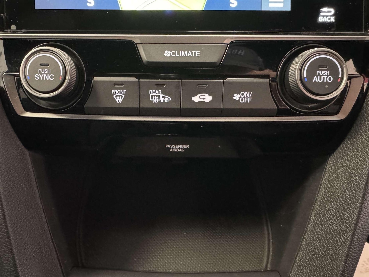 Used Honda Civic 2019 for sale - 76283605: Photo 26