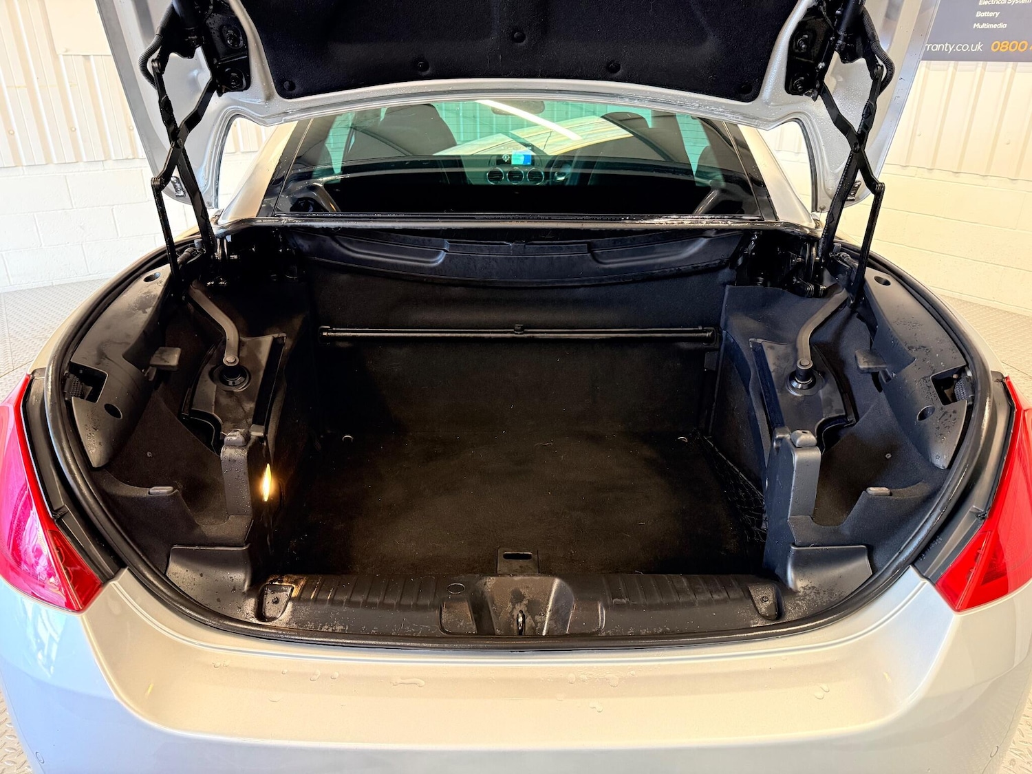 Used Peugeot 308 2013 for sale - 76913584: Photo 12