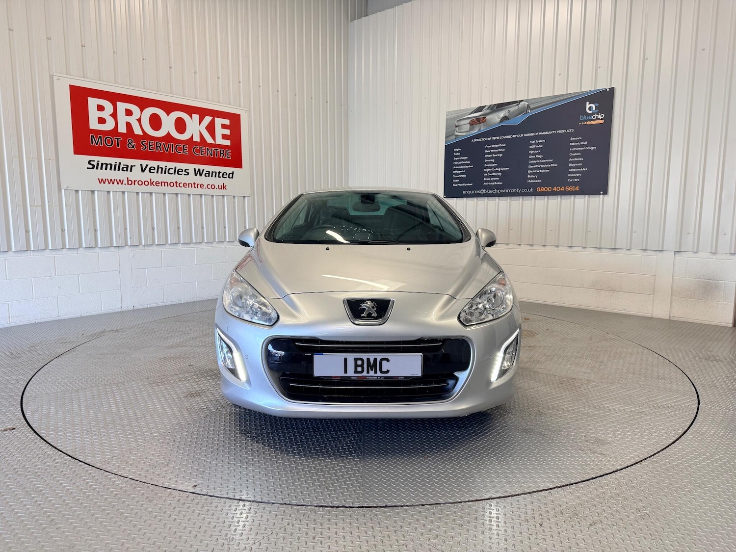 Used Peugeot 308 2013 for sale - 76913584: Photo 3