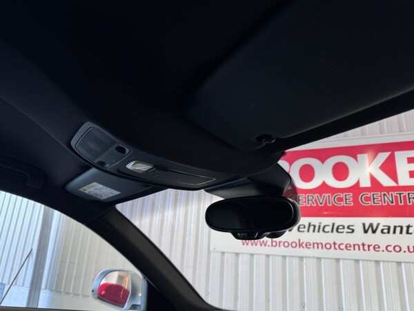 Used Audi Q3 2015 for sale - 73834708: Photo 27