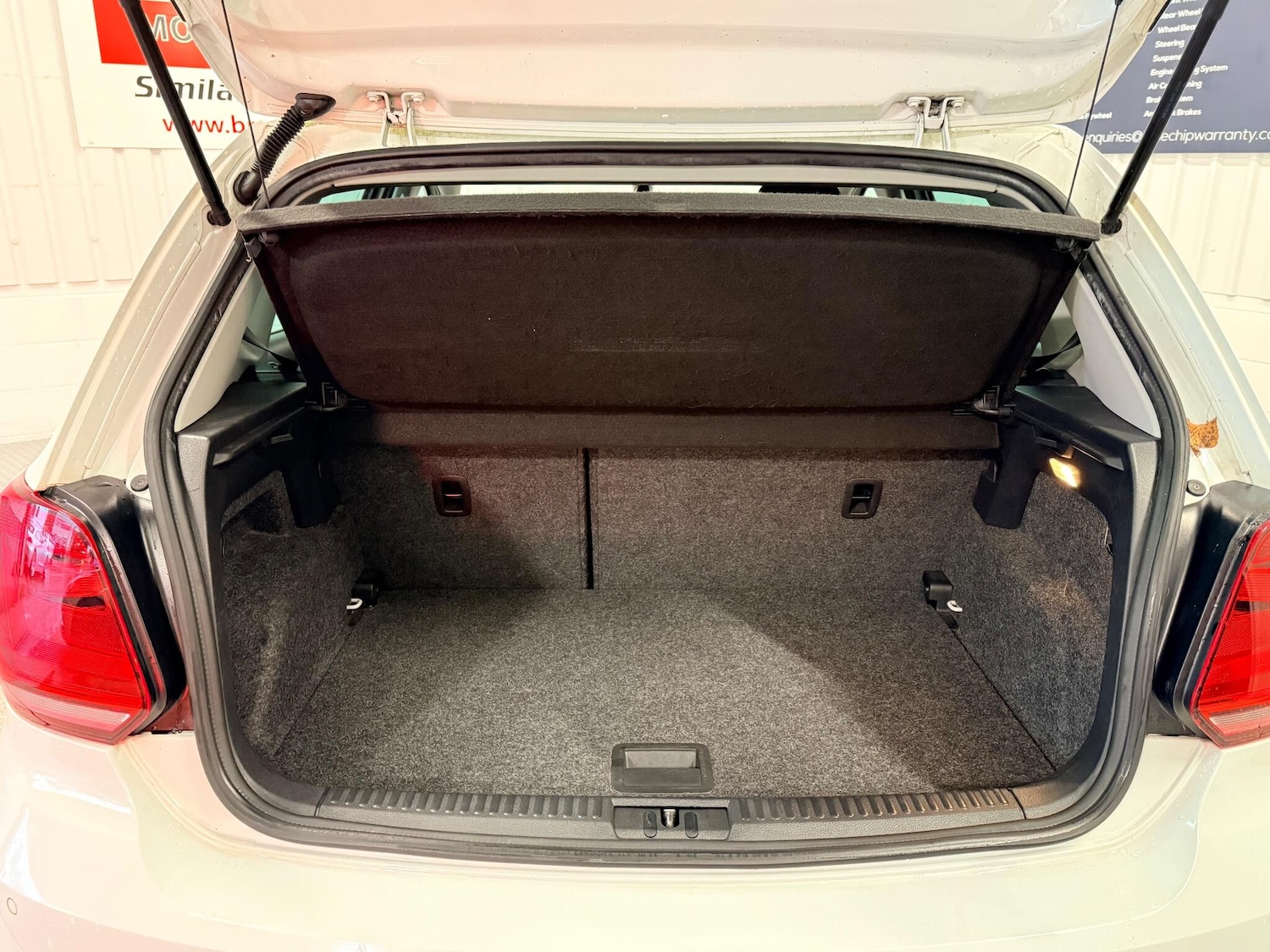 Used Volkswagen Polo for sale - 76997411: Photo 15