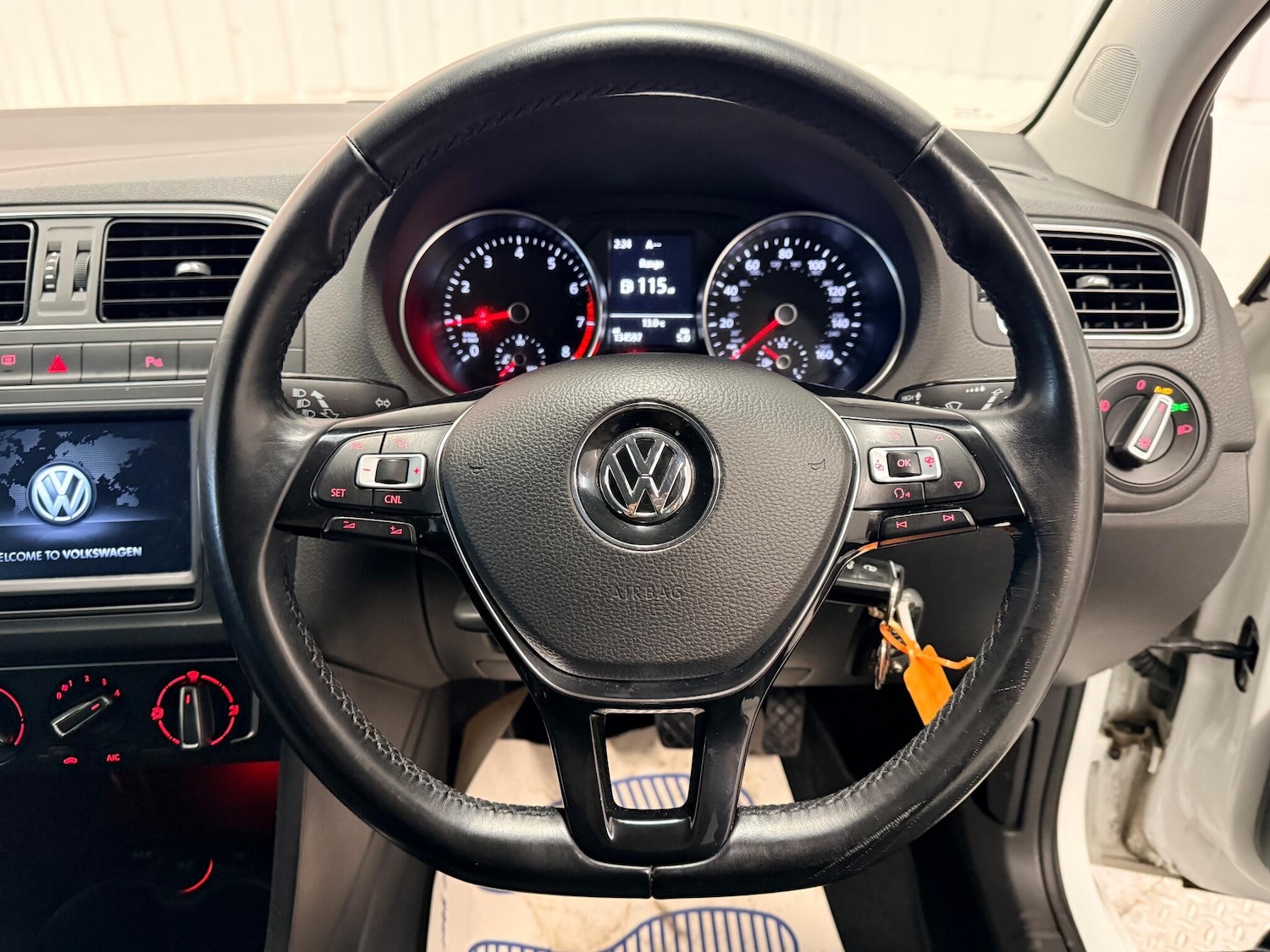 Used Volkswagen Polo for sale - 76997411: Photo 22