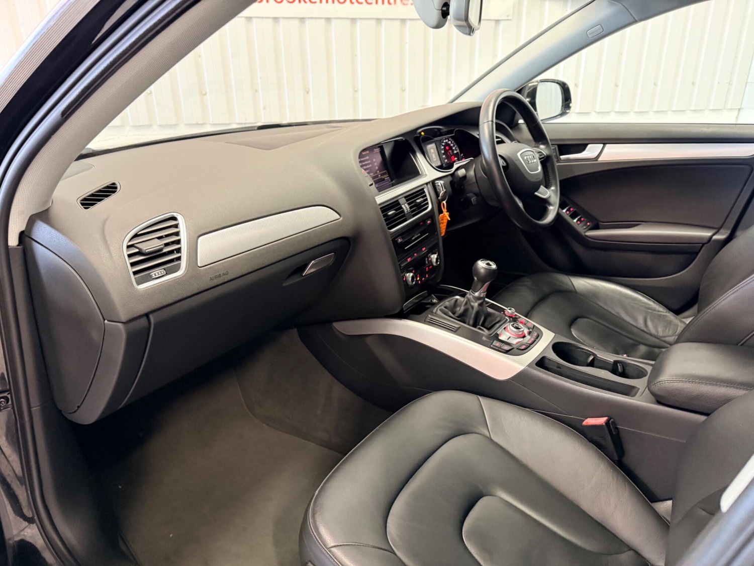 Used Audi A4 2015 for sale - 77808744: Photo 13