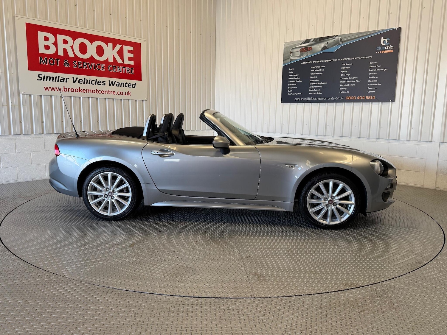 Used Fiat 124 Spider 2018 for sale - 76781449: Photo 11