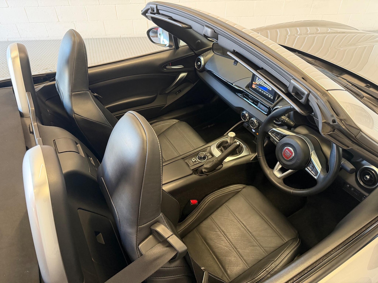 Used Fiat 124 Spider 2018 for sale - 76781449: Photo 19