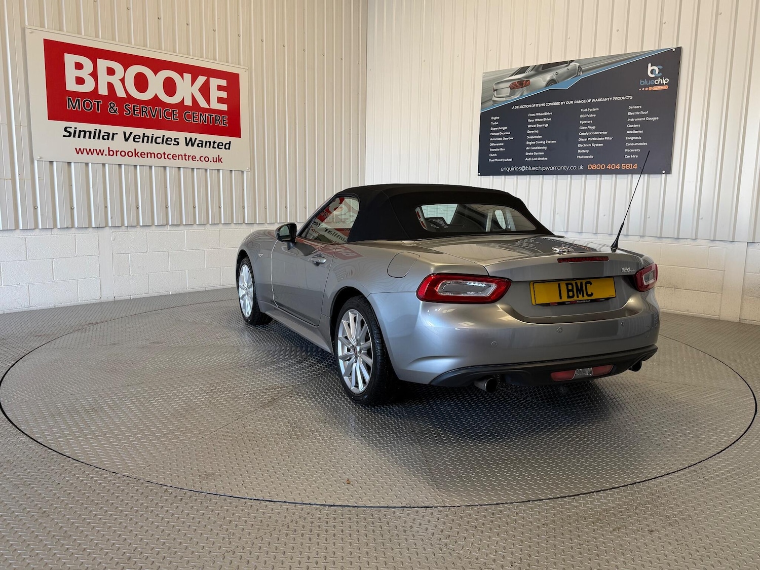 Used Fiat 124 Spider 2018 for sale - 76781449: Photo 6