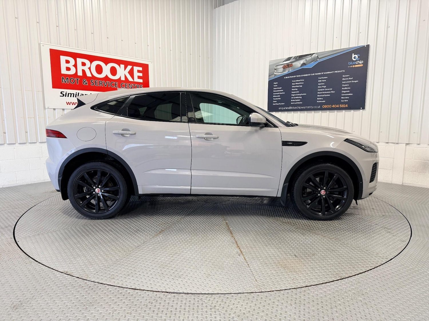 Used Jaguar E-Pace 2018 for sale - 78035128: Photo 6
