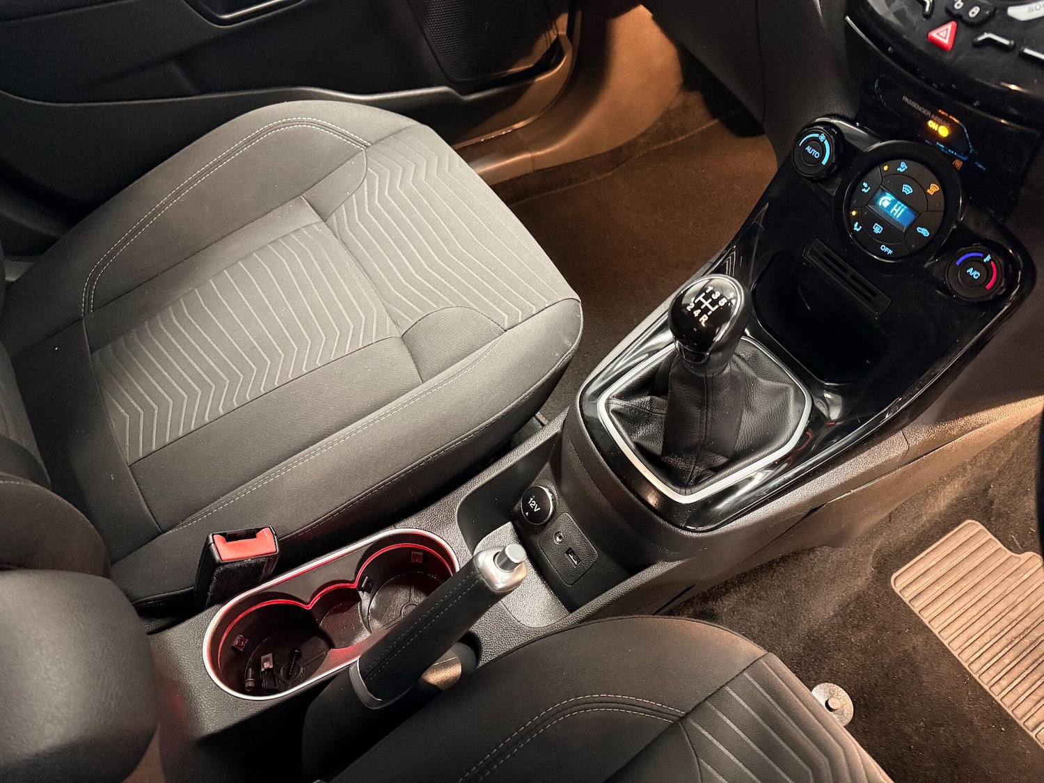 Used Ford Fiesta 2014 for sale - 76965012: Photo 28