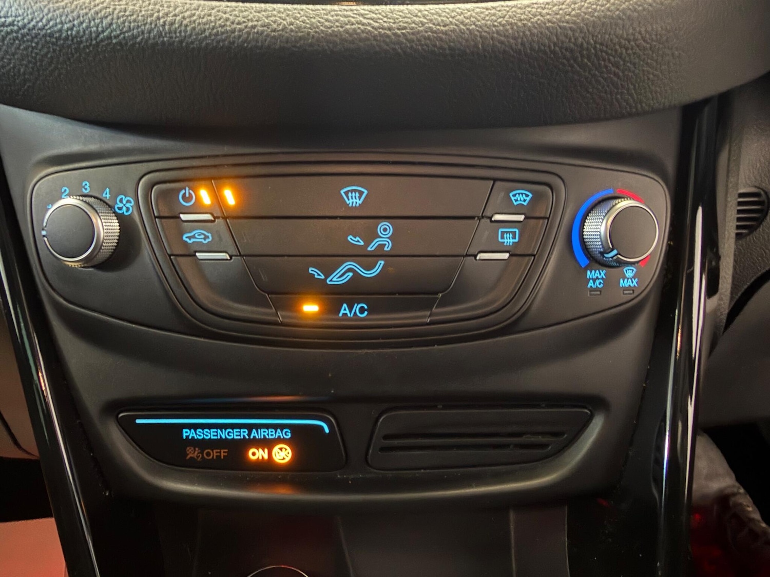 Used Ford B-MAX 2016 for sale - 75867125: Photo 25