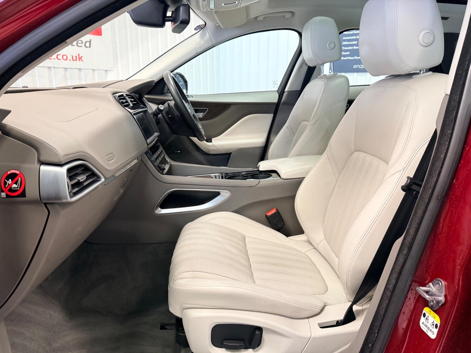 Used Jaguar F-Pace 2016 for sale - 77440340: Photo 10