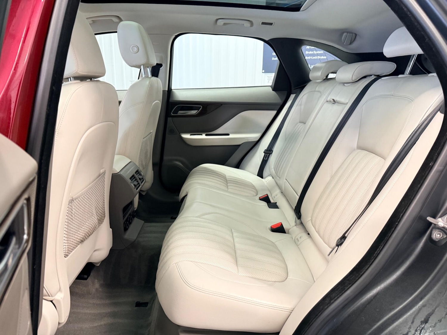 Used Jaguar F-Pace 2016 for sale - 77440340: Photo 14