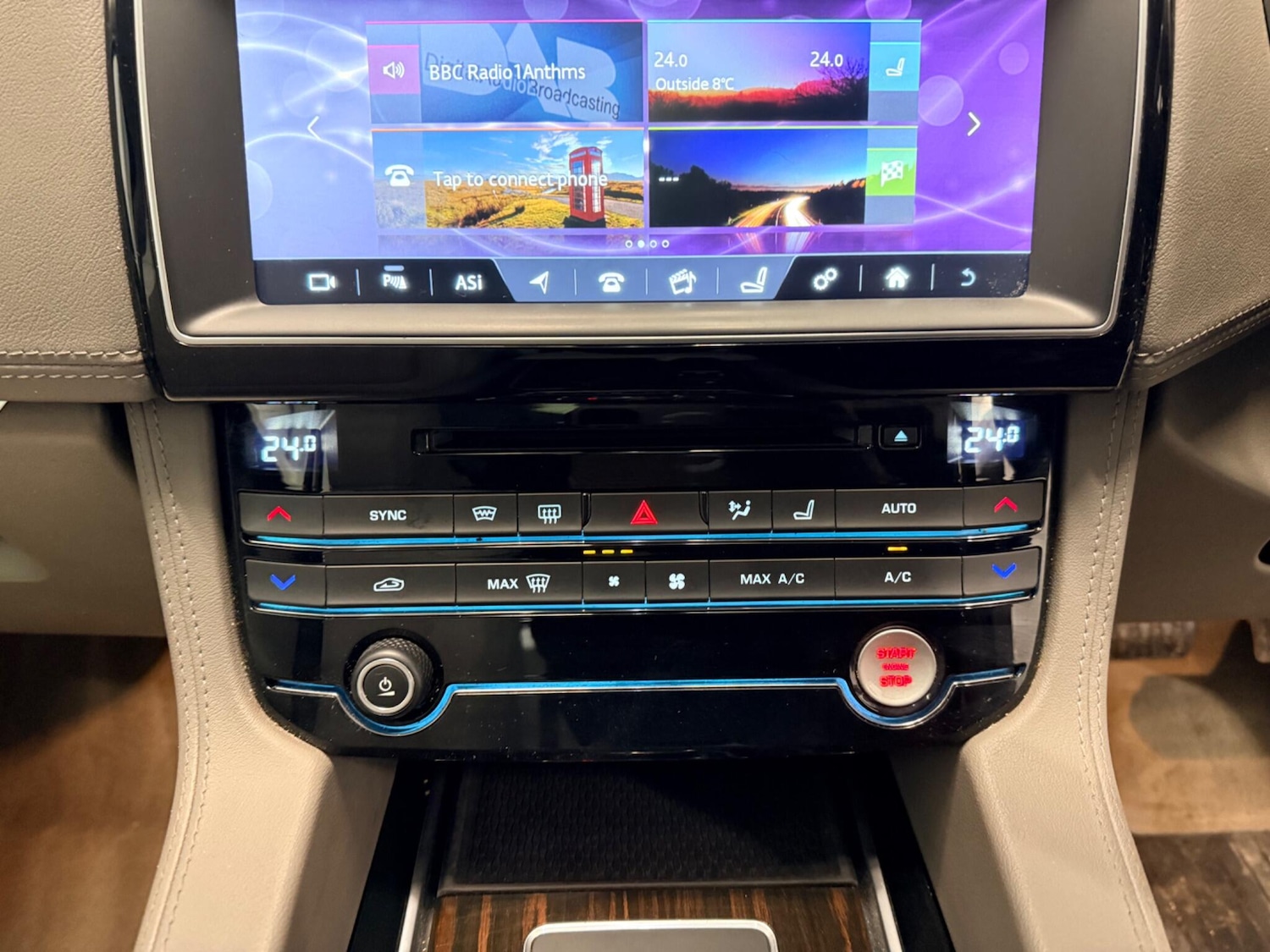 Used Jaguar F-Pace 2016 for sale - 77440340: Photo 25