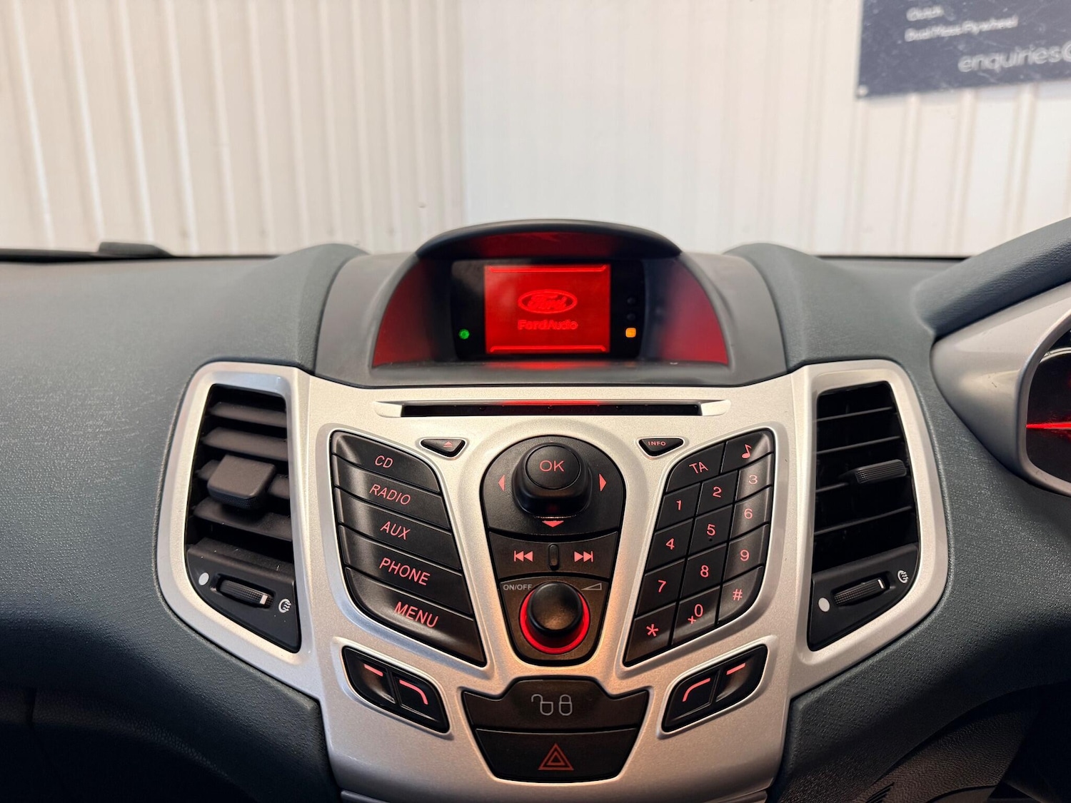 Used Ford Fiesta 2009 for sale - 76953055: Photo 22