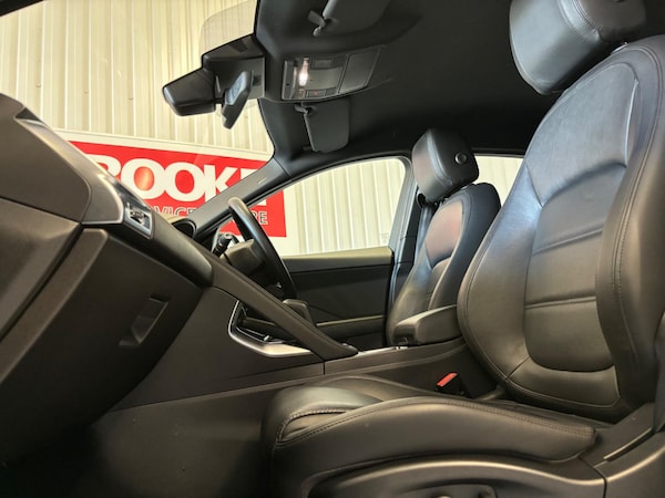 Used Jaguar E-Pace 2020 for sale - 74520858: Photo 25