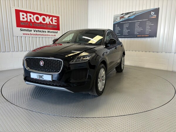 Used Jaguar E-Pace 2020 for sale - 74520858: Photo 2