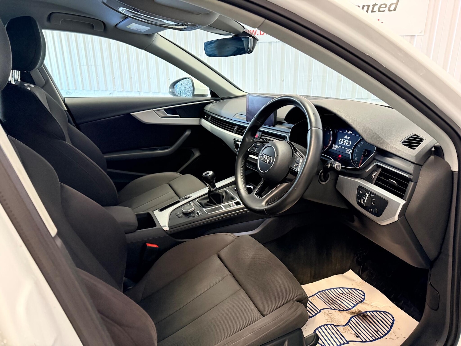 Used Audi A4 2017 for sale - 77130654: Photo 17