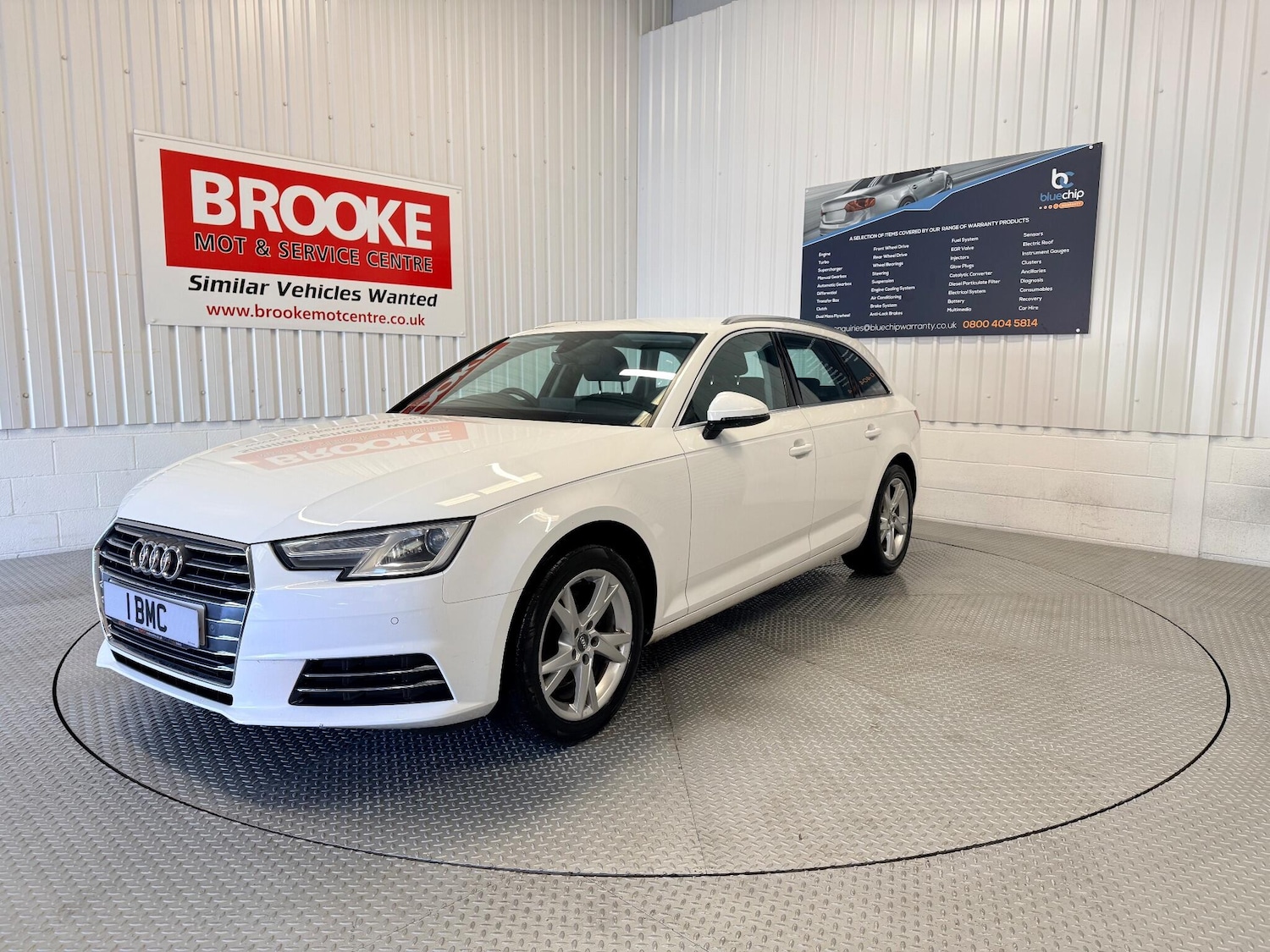 Used Audi A4 2017 for sale - 77130654: Photo 3
