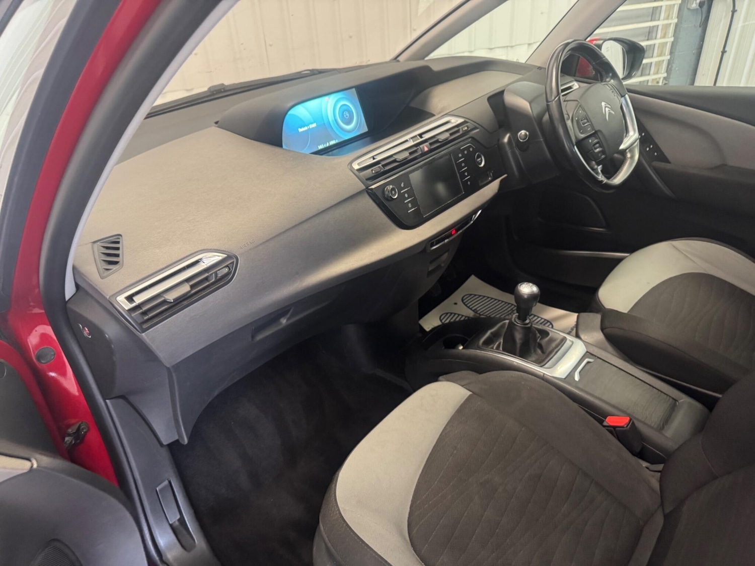 Used Citroen Grand C4 Picasso 2015 for sale - 78185392: Photo 20