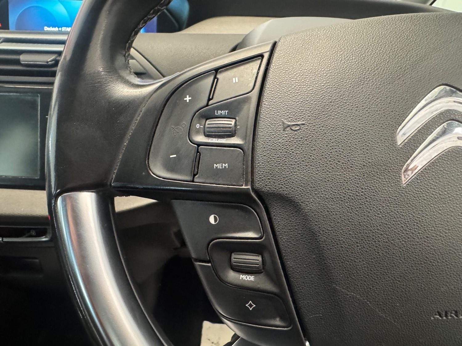 Used Citroen Grand C4 Picasso 2015 for sale - 78185392: Photo 23