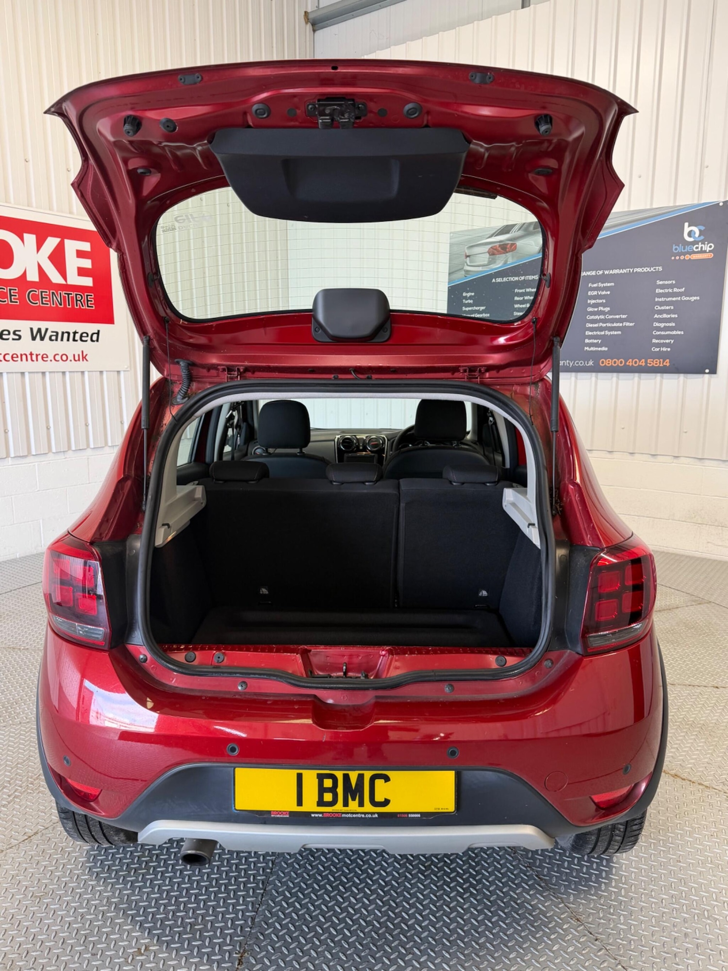 Used Dacia Sandero Stepway 2019 for sale - 77658449: Photo 10