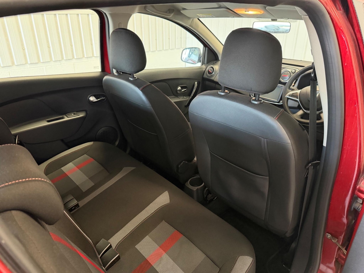 Used Dacia Sandero Stepway 2019 for sale - 77658449: Photo 13