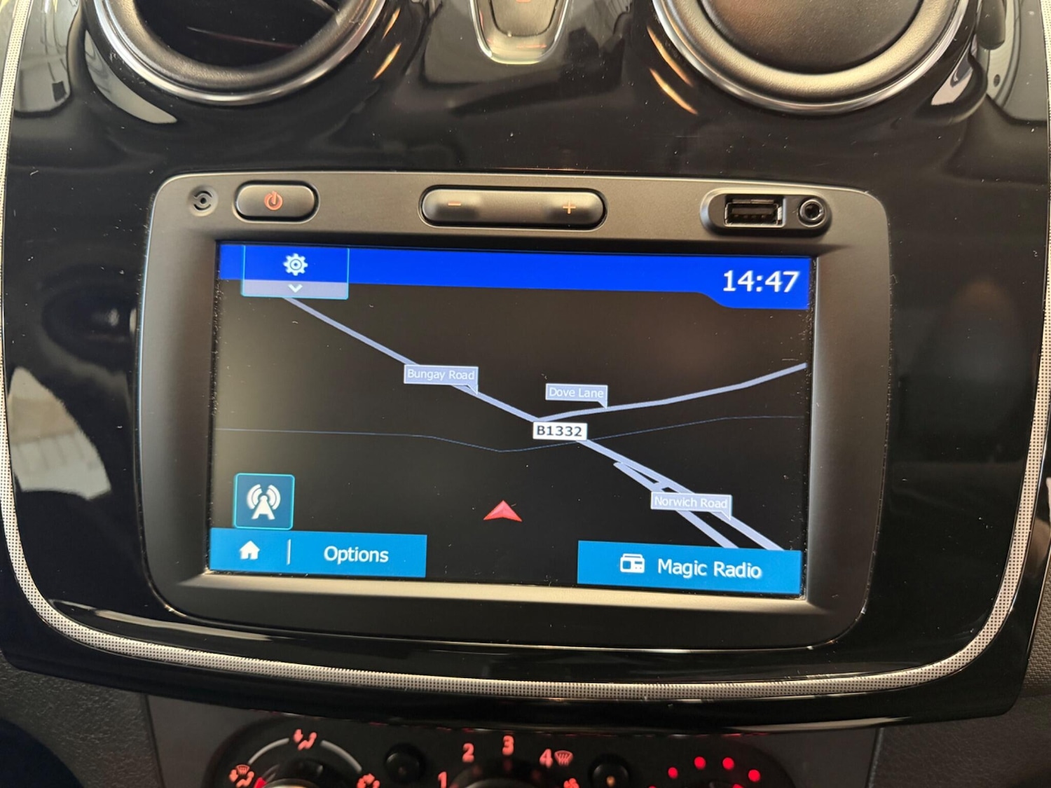 Used Dacia Sandero Stepway 2019 for sale - 77658449: Photo 25