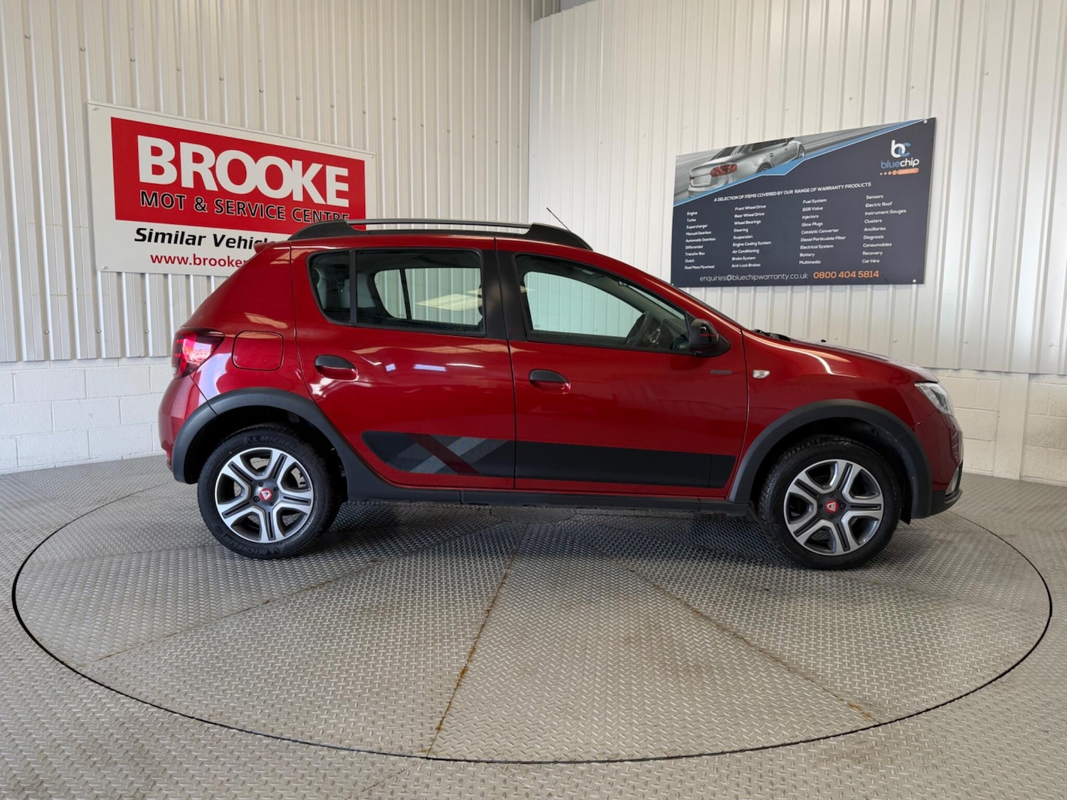 Used Dacia Sandero Stepway 2019 for sale - 77658449: Photo 3