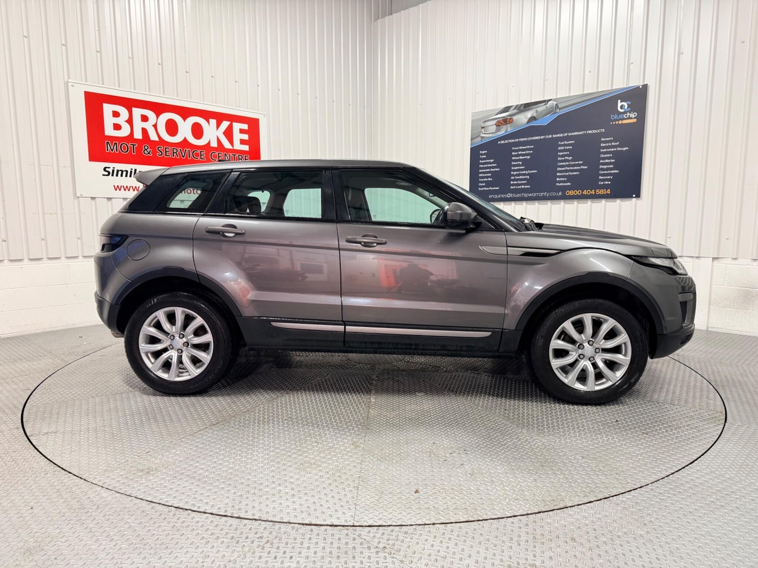 Used Land Rover Range Rover Evoque 2017 for sale - 77969736: Photo 6