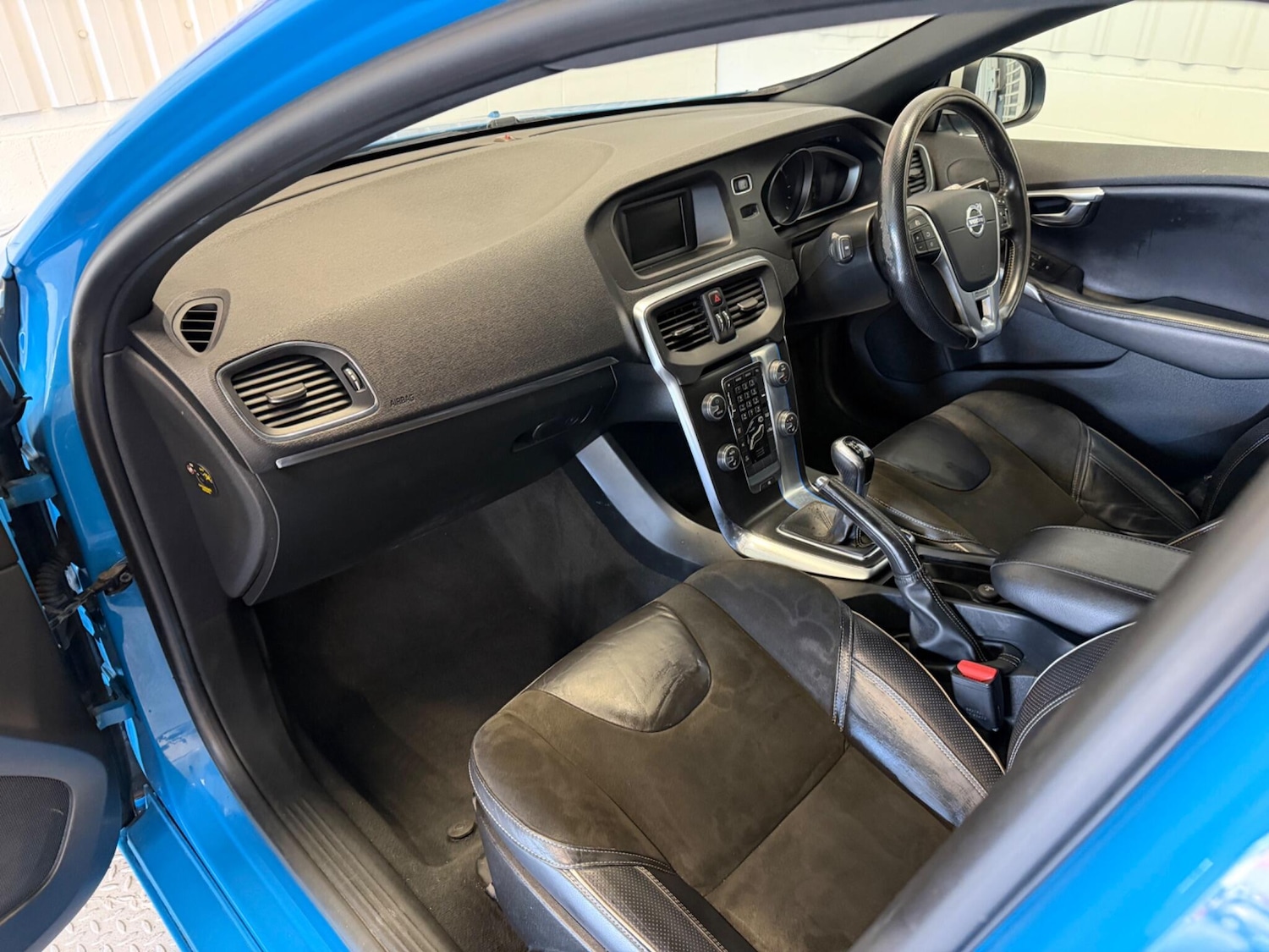 Used Volvo V40 for sale - 78115814: Photo 15