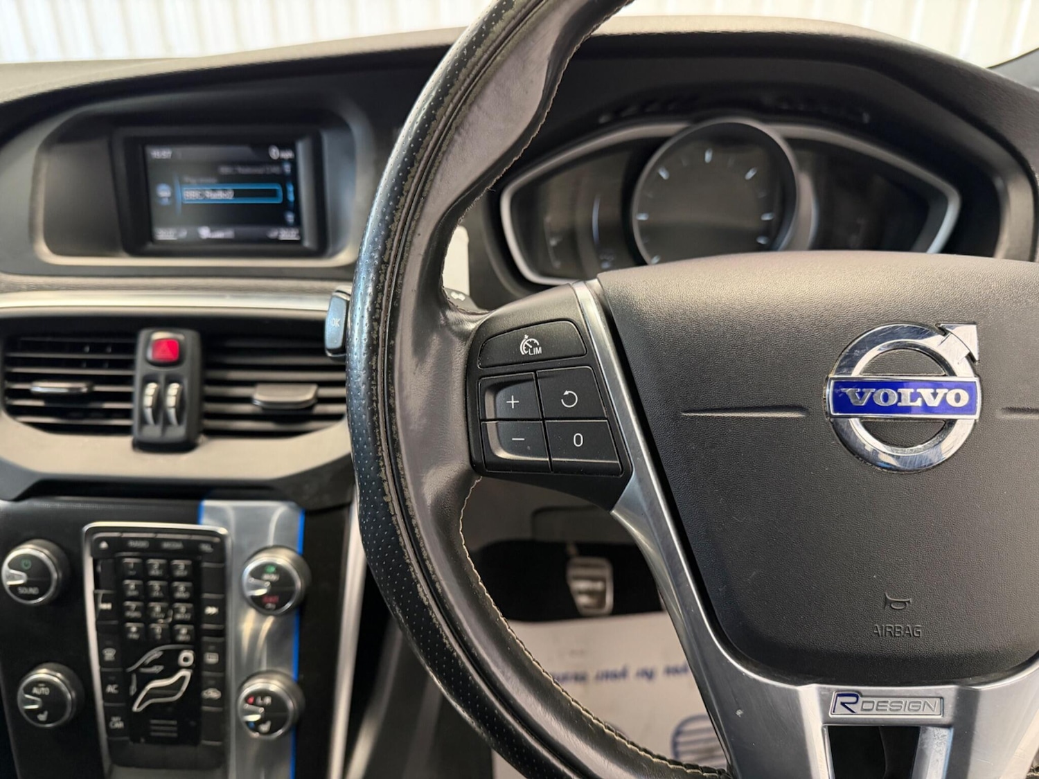 Used Volvo V40 for sale - 78115814: Photo 19