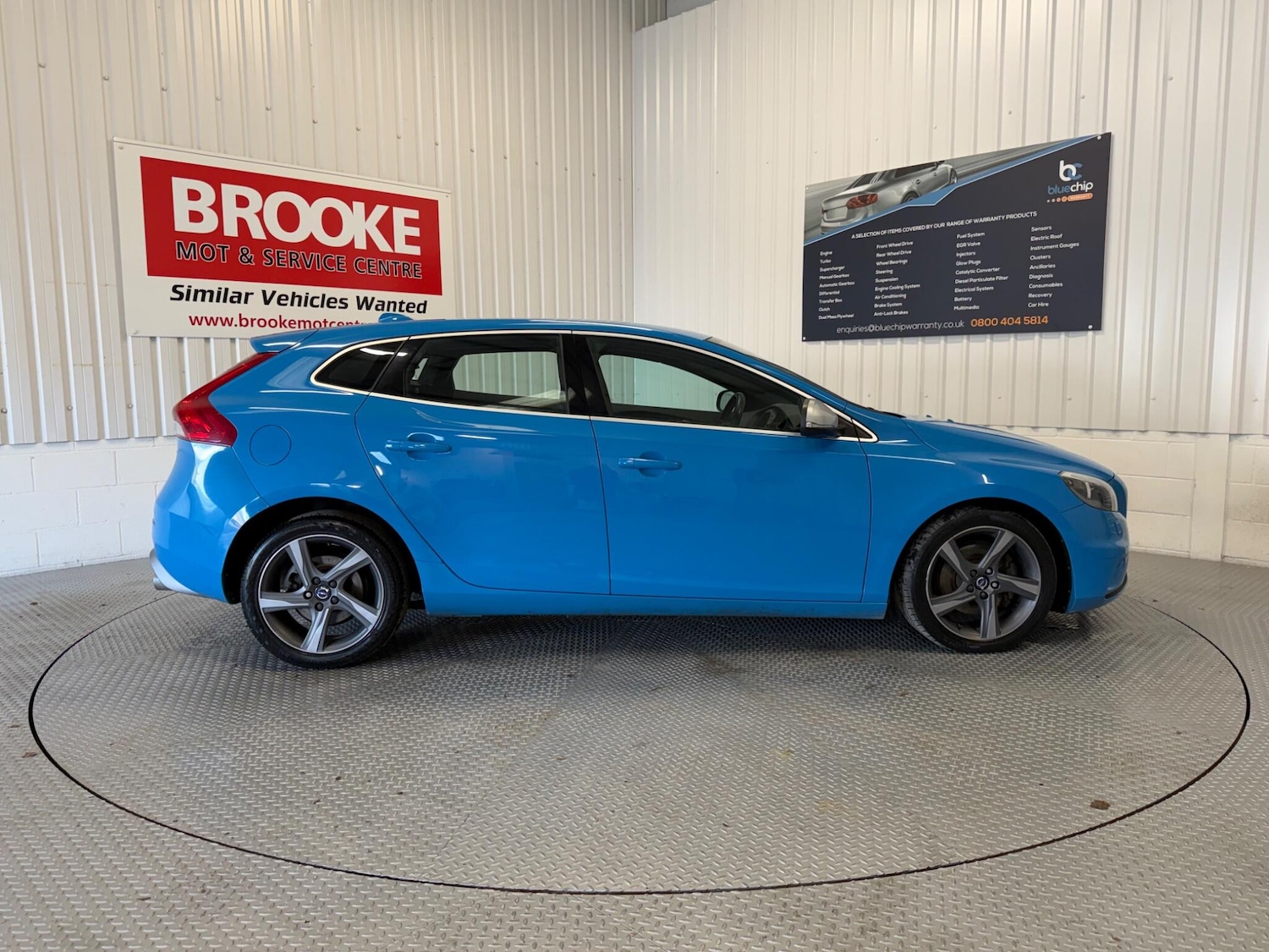 Used Volvo V40 for sale - 78115814: Photo 3