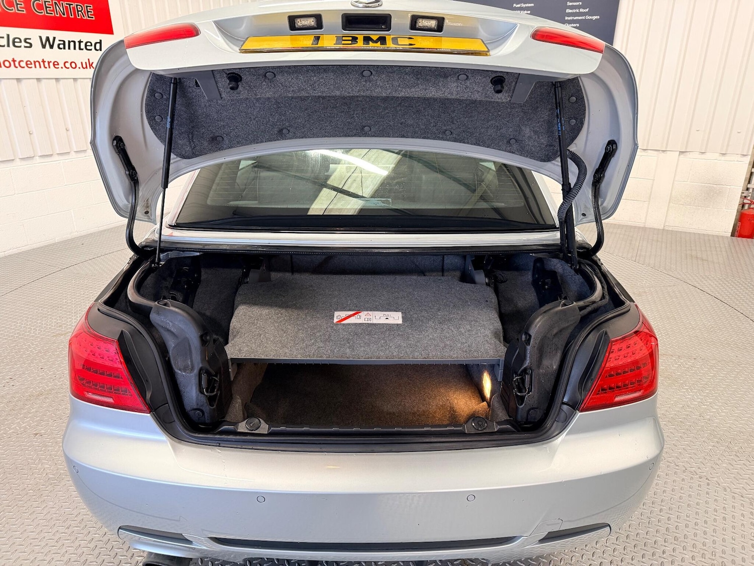 Used BMW 3 Series 2012 for sale - 77066962: Photo 17