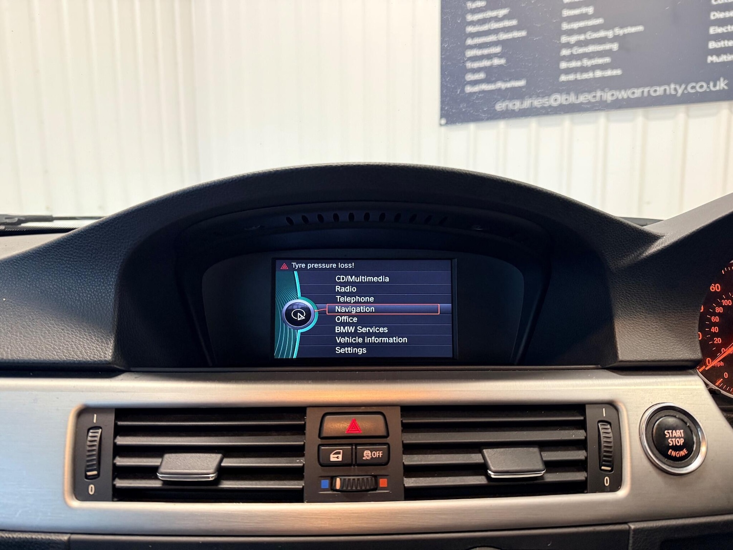 Used BMW 3 Series 2012 for sale - 77066962: Photo 24