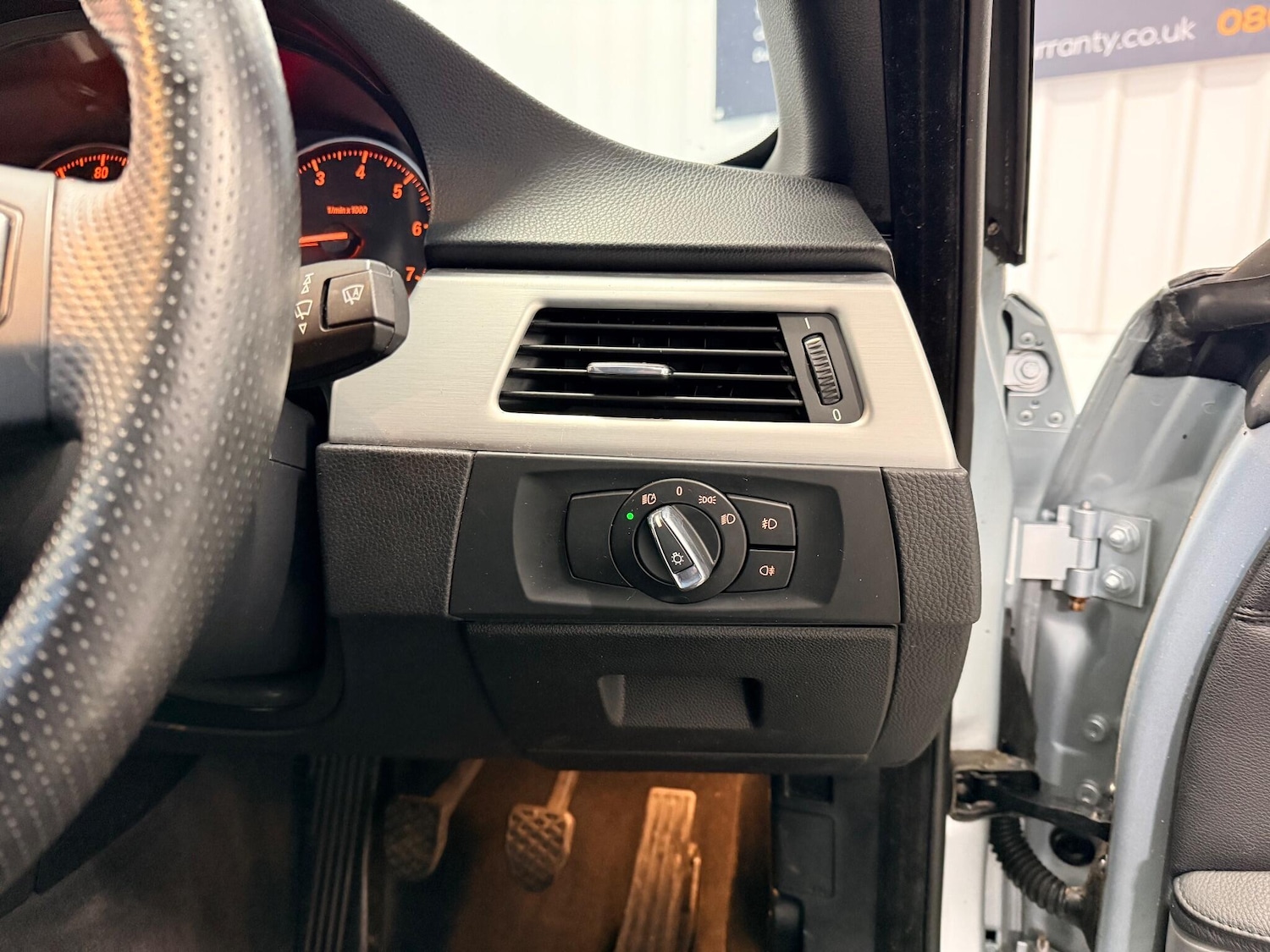 Used BMW 3 Series 2012 for sale - 77066962: Photo 26